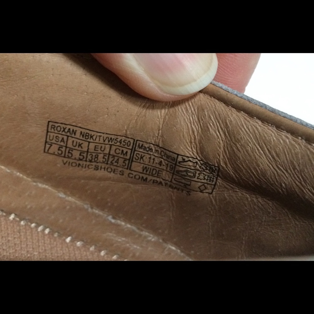 Vionic Roxan Nubuck Slip-On - Picture 7 of 12